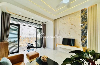 Sắp đi định cư nên cần bán gấp nhà mặt tiền khu dân cư Phong Phú  Quận 8